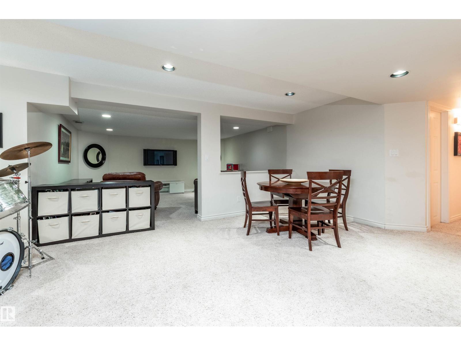 730 ESTATE DR, Sherwood Park