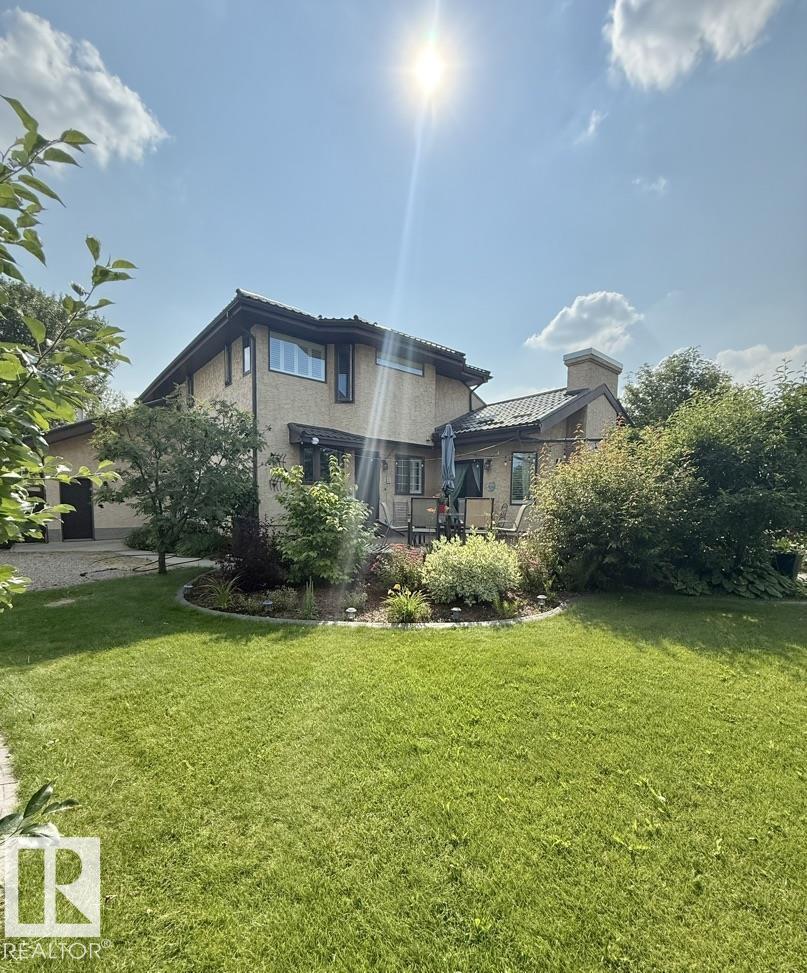 730 ESTATE DR, Sherwood Park