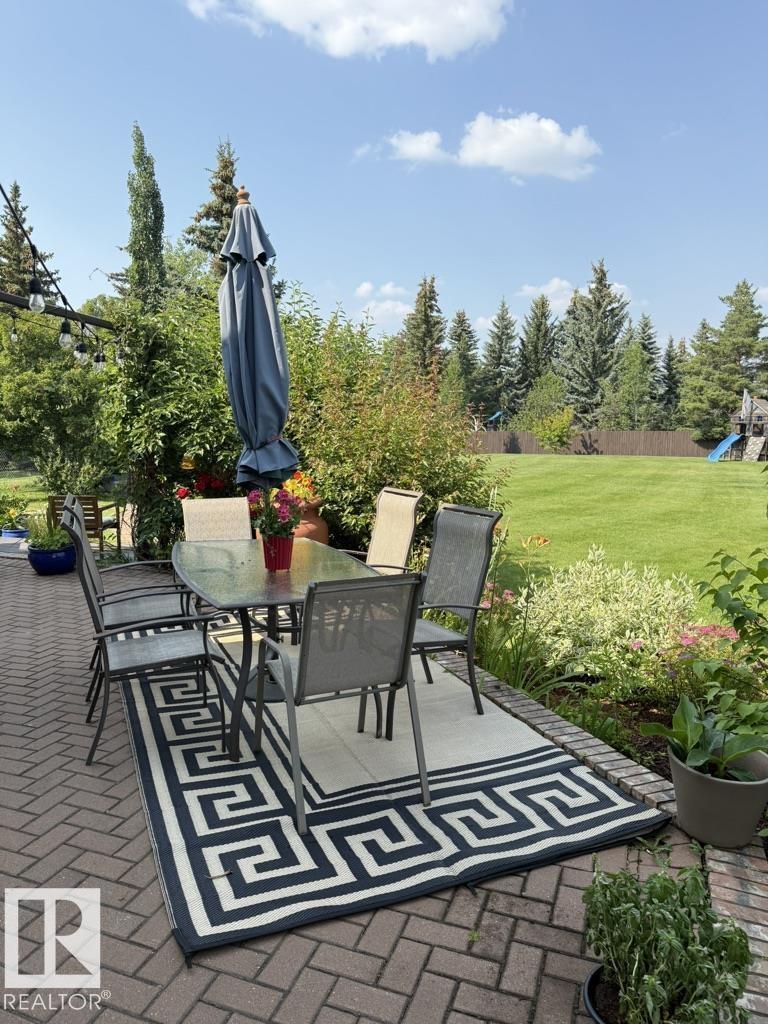 730 ESTATE DR, Sherwood Park
