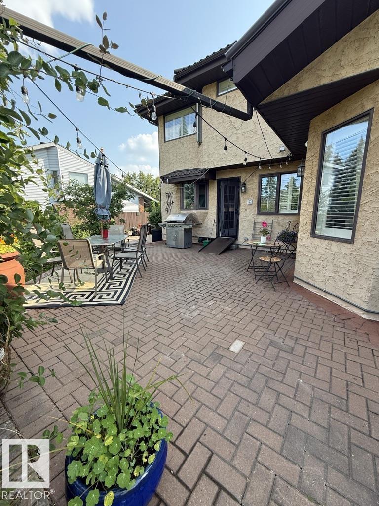 730 ESTATE DR, Sherwood Park