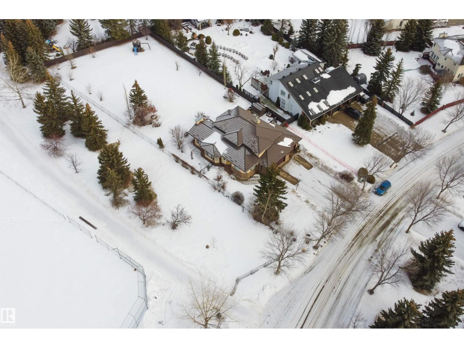 730 ESTATE DR, Sherwood Park