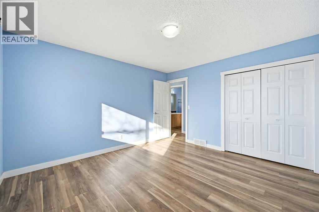 Single Family House Bi-level for Sale in  Falsby Road NE Falconridge Calgary 