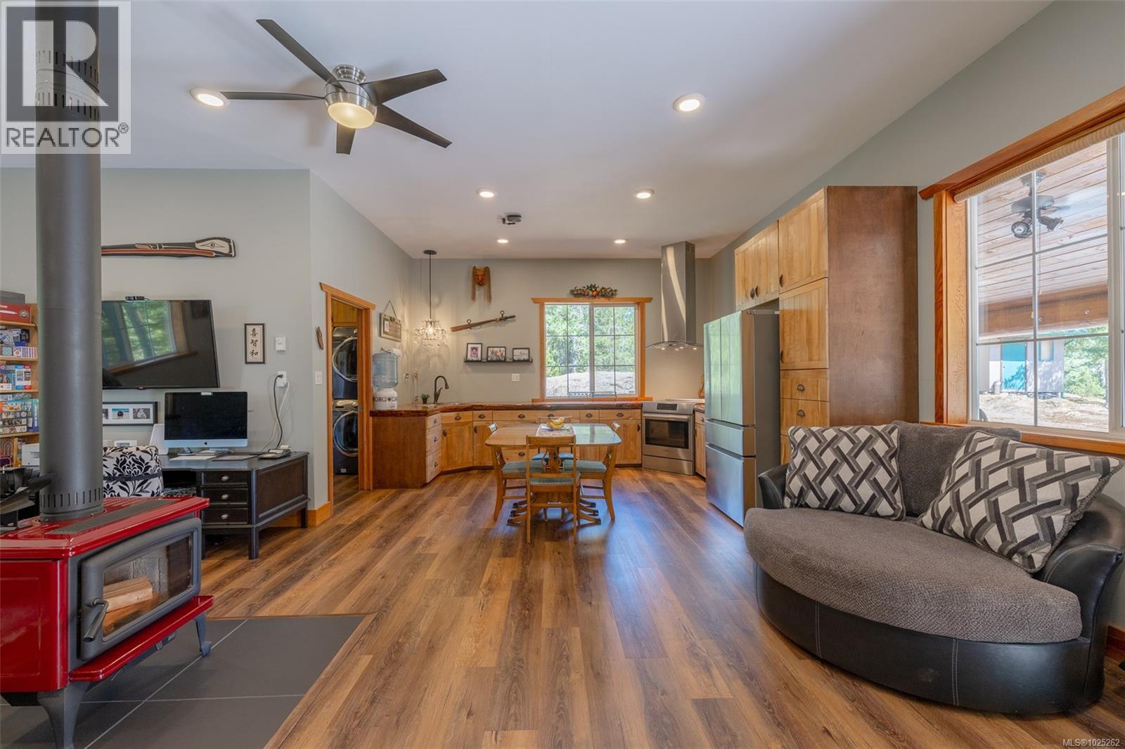 7800 Pacific Rim Hwy, Port Alberni