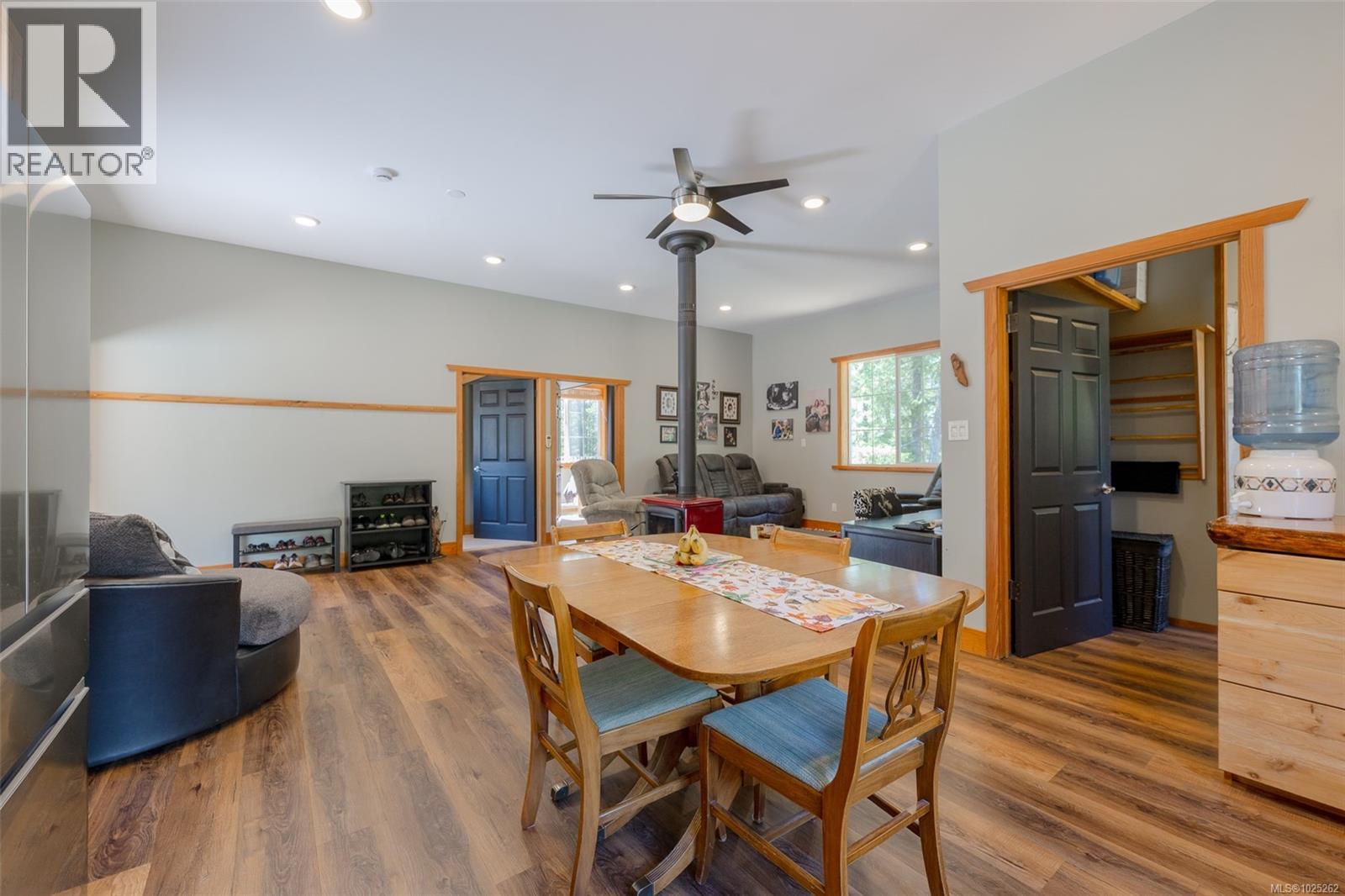 7800 Pacific Rim Hwy, Port Alberni