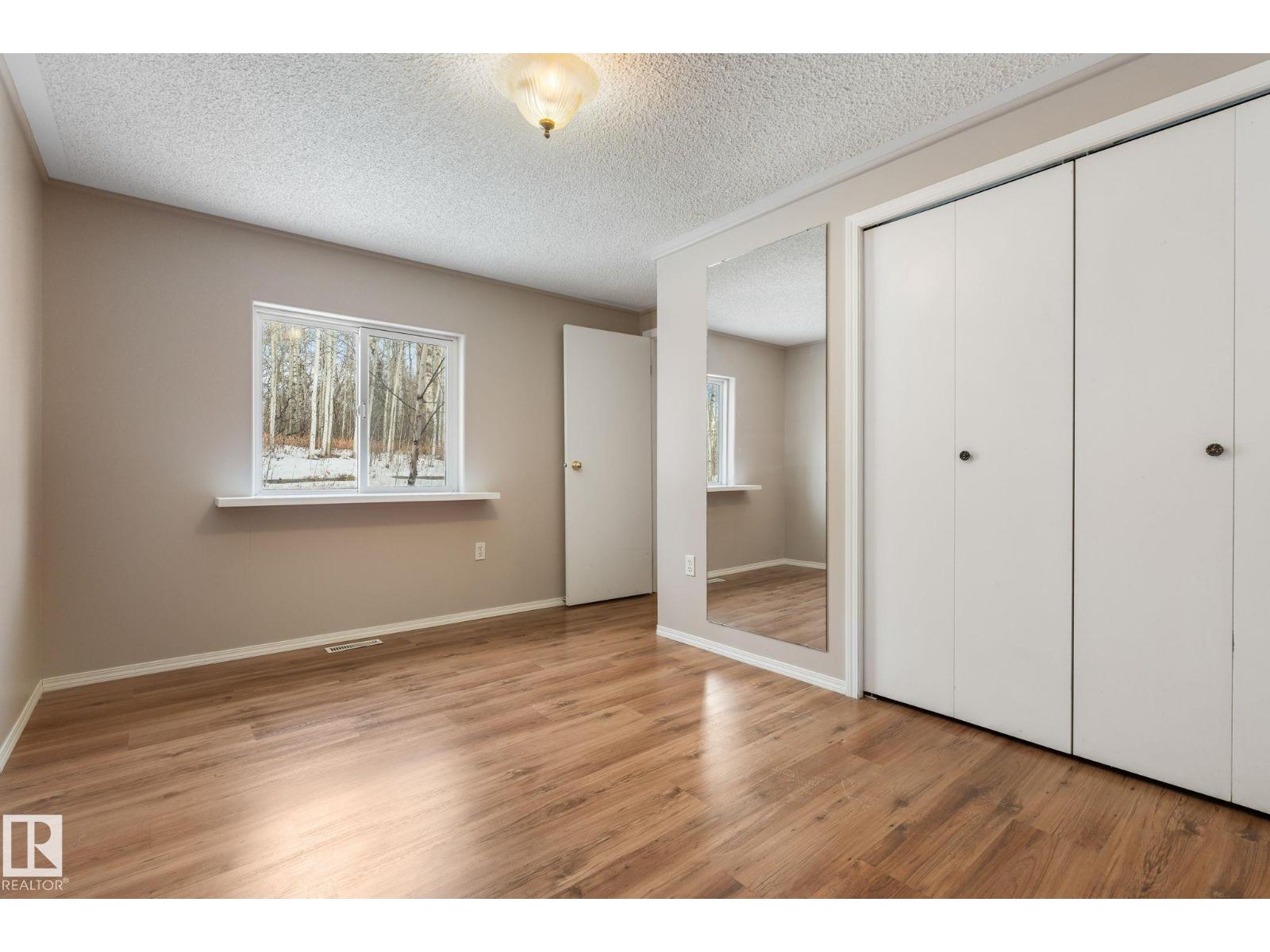 
          40 54126 RGE ROAD 30
            <br/>
            <span>Rural Lac Ste. Anne County</span>
            , 
            <span>AB</span>
             <span>T0E1V0</span>
         - Photo 19