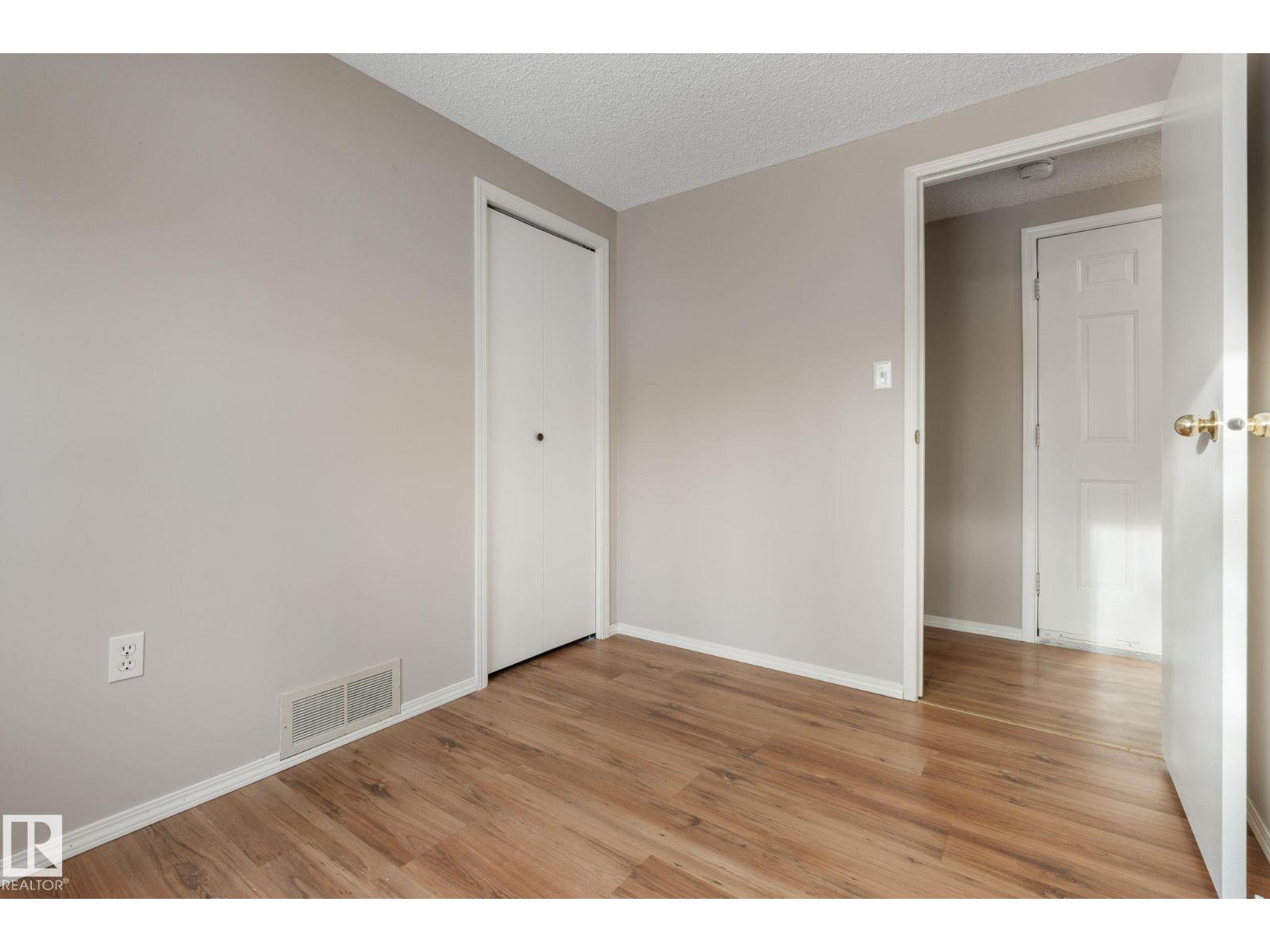 
          40 54126 RGE ROAD 30
            <br/>
            <span>Rural Lac Ste. Anne County</span>
            , 
            <span>AB</span>
             <span>T0E1V0</span>
         - Photo 22