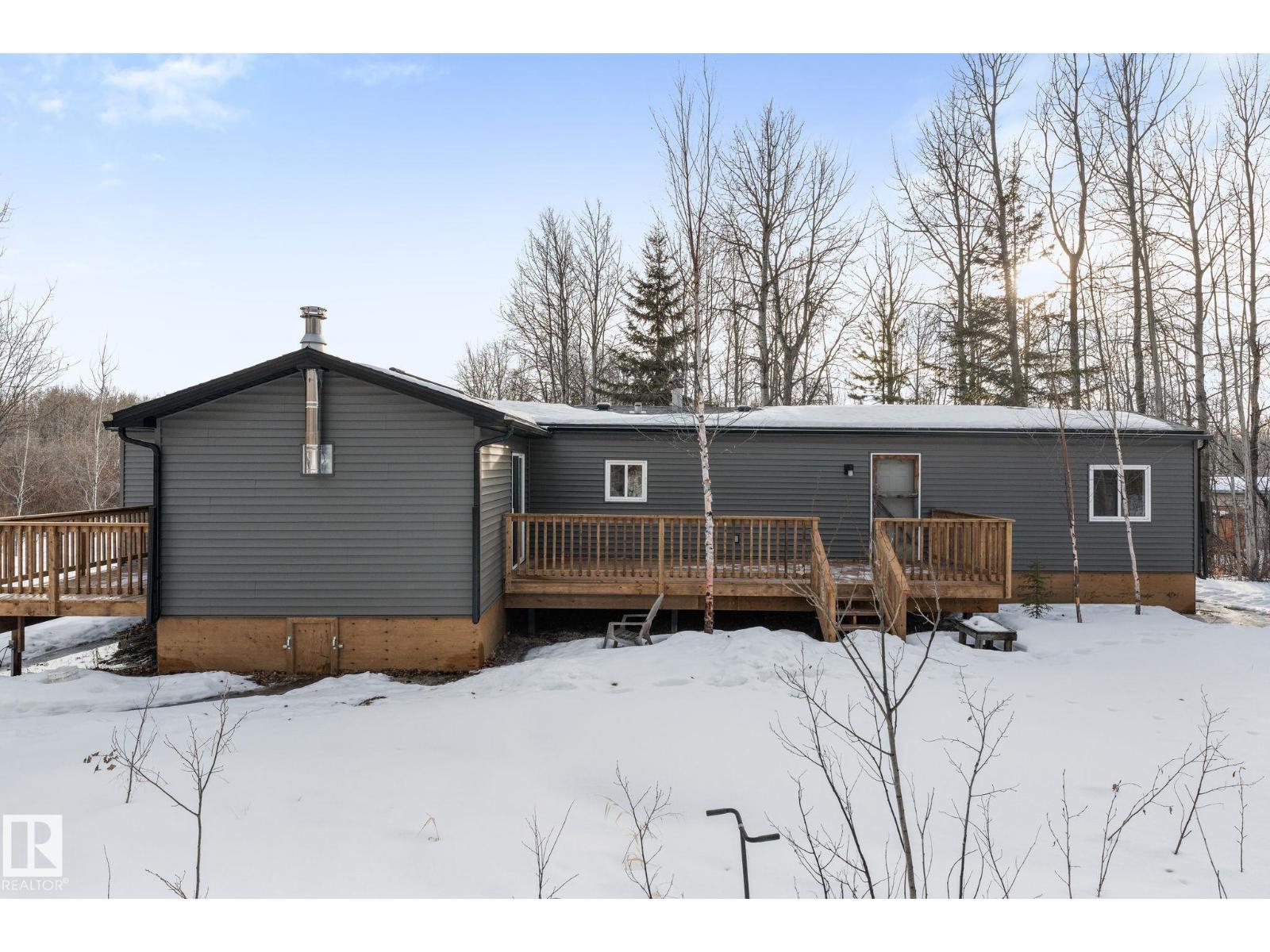 
          40 54126 RGE ROAD 30
            <br/>
            <span>Rural Lac Ste. Anne County</span>
            , 
            <span>AB</span>
             <span>T0E1V0</span>
         - Photo 38