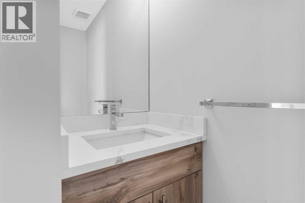 Single Family House for Sale in  Prominence View SW Patterson Calgary 