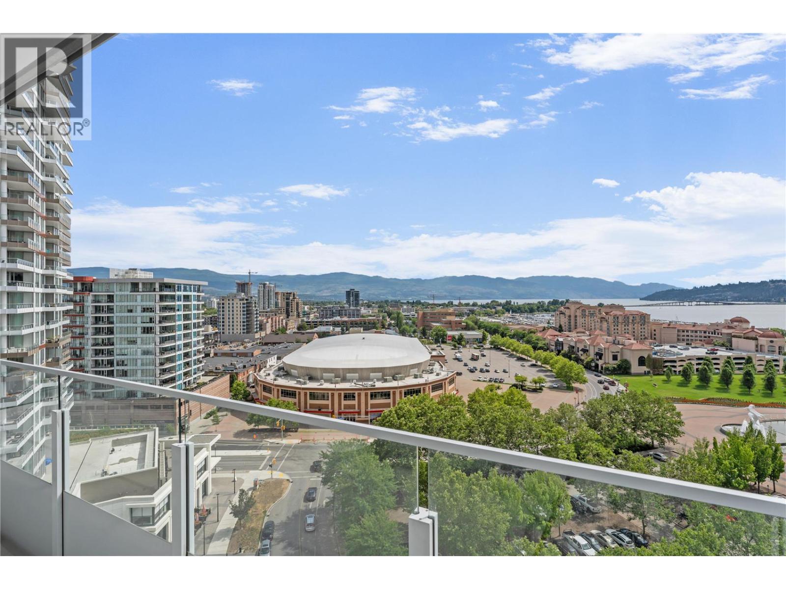 2205 1181 Sunset Drive, Kelowna