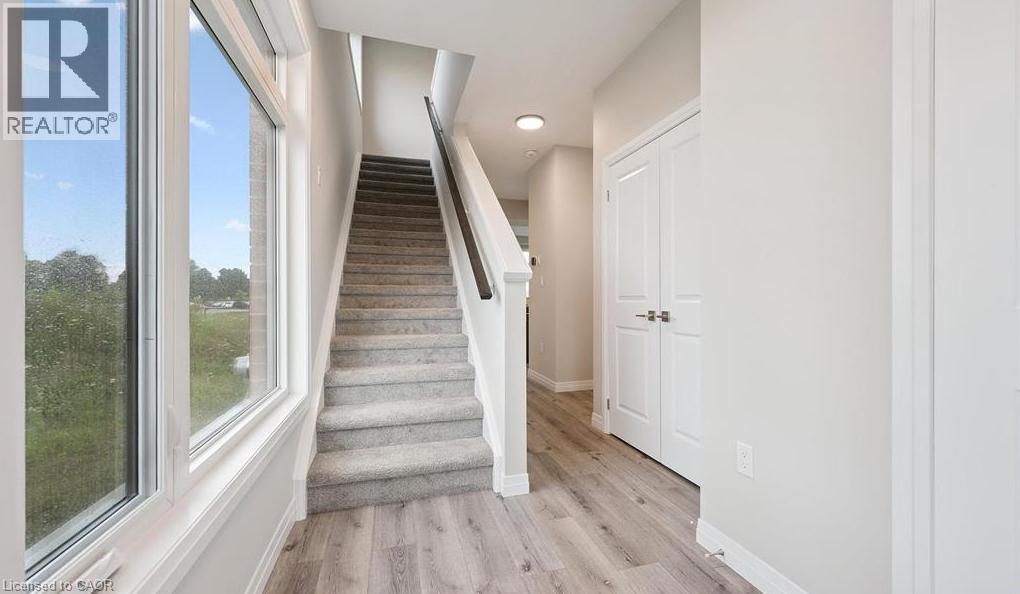 60 AYR MEADOWS Crescent - 7