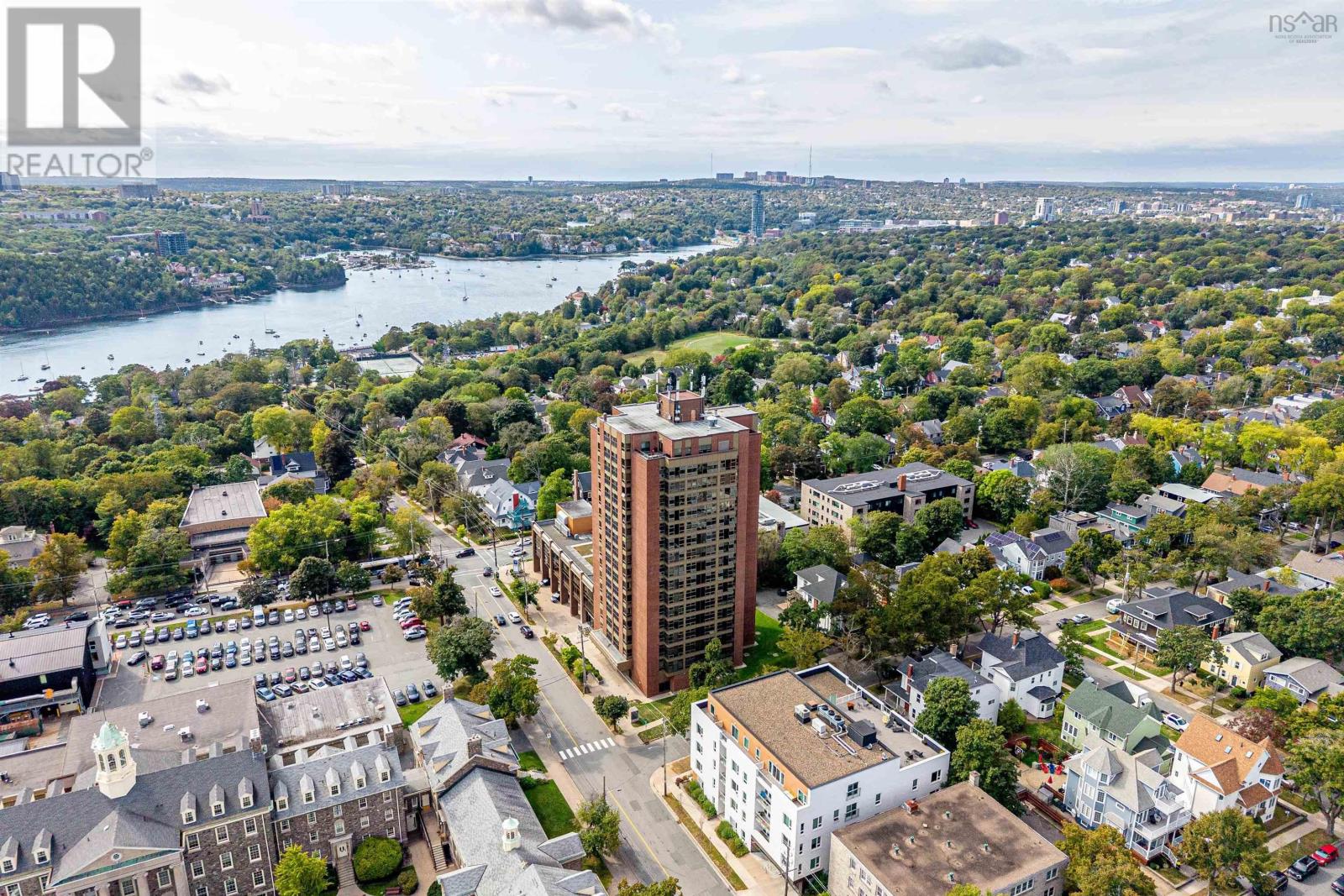 Property 34 of 36 of 1101 6369 Coburg Road