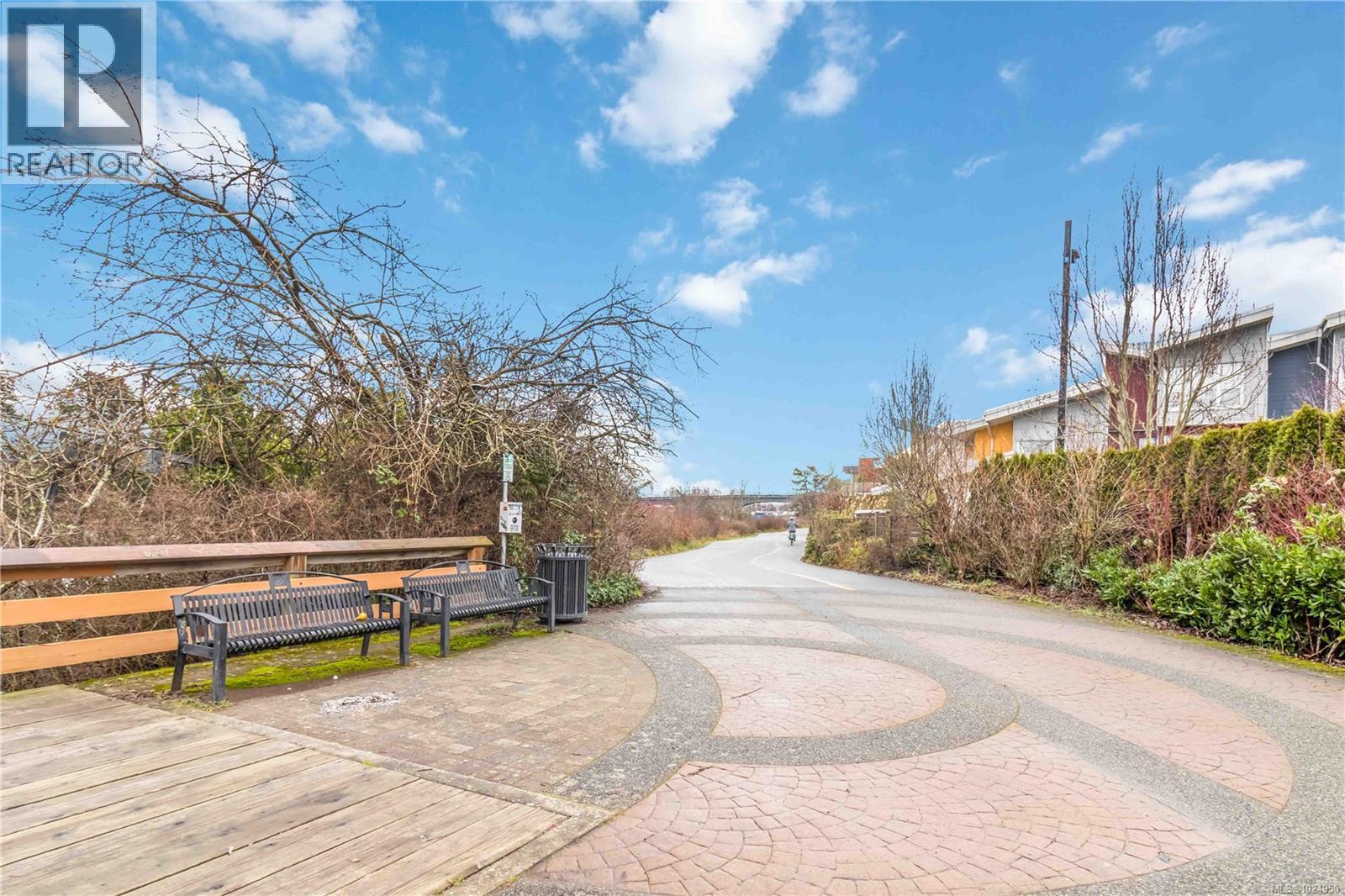 313 90 Regatta Landing, Victoria