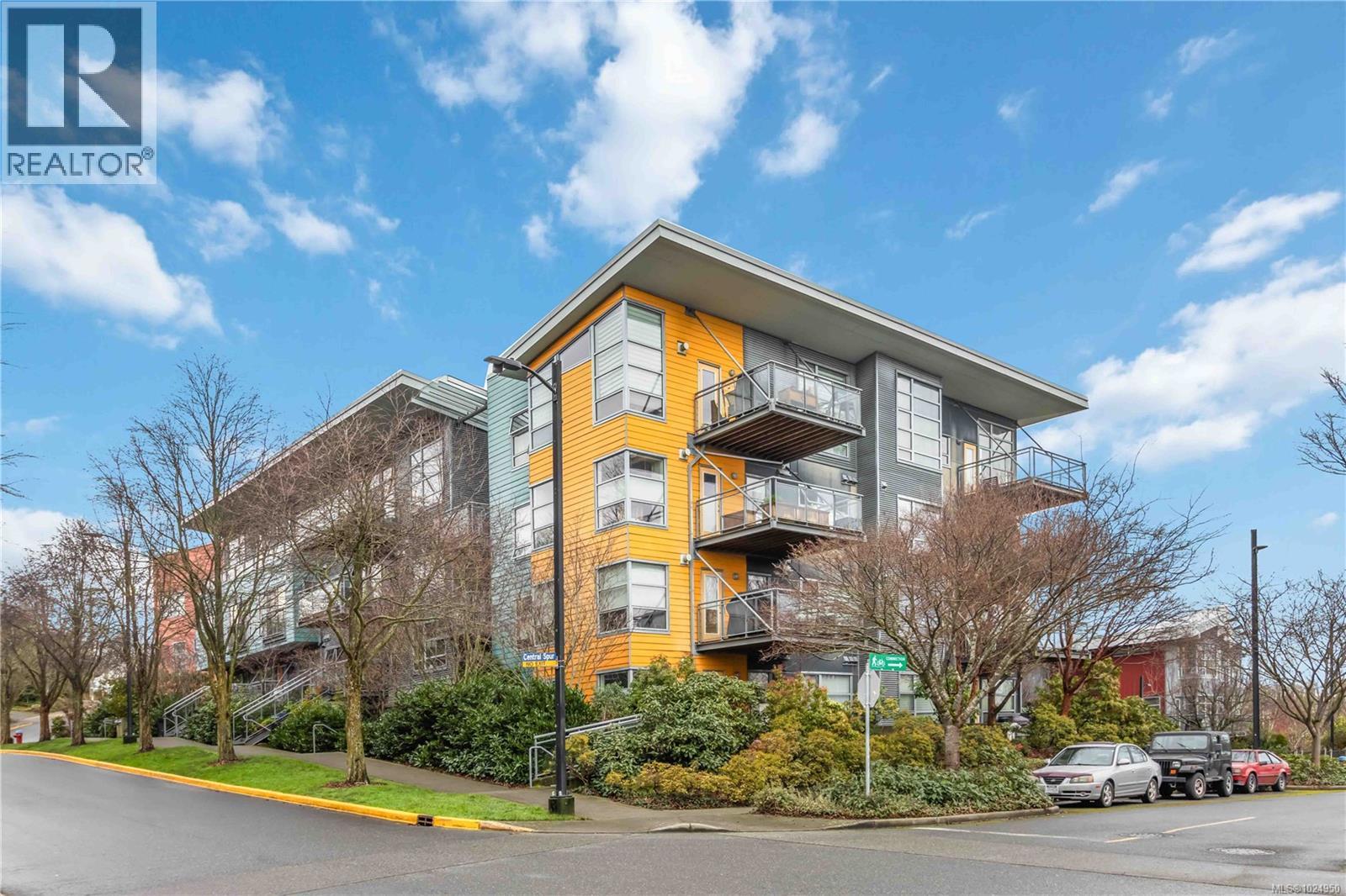 313 90 Regatta Landing, Victoria