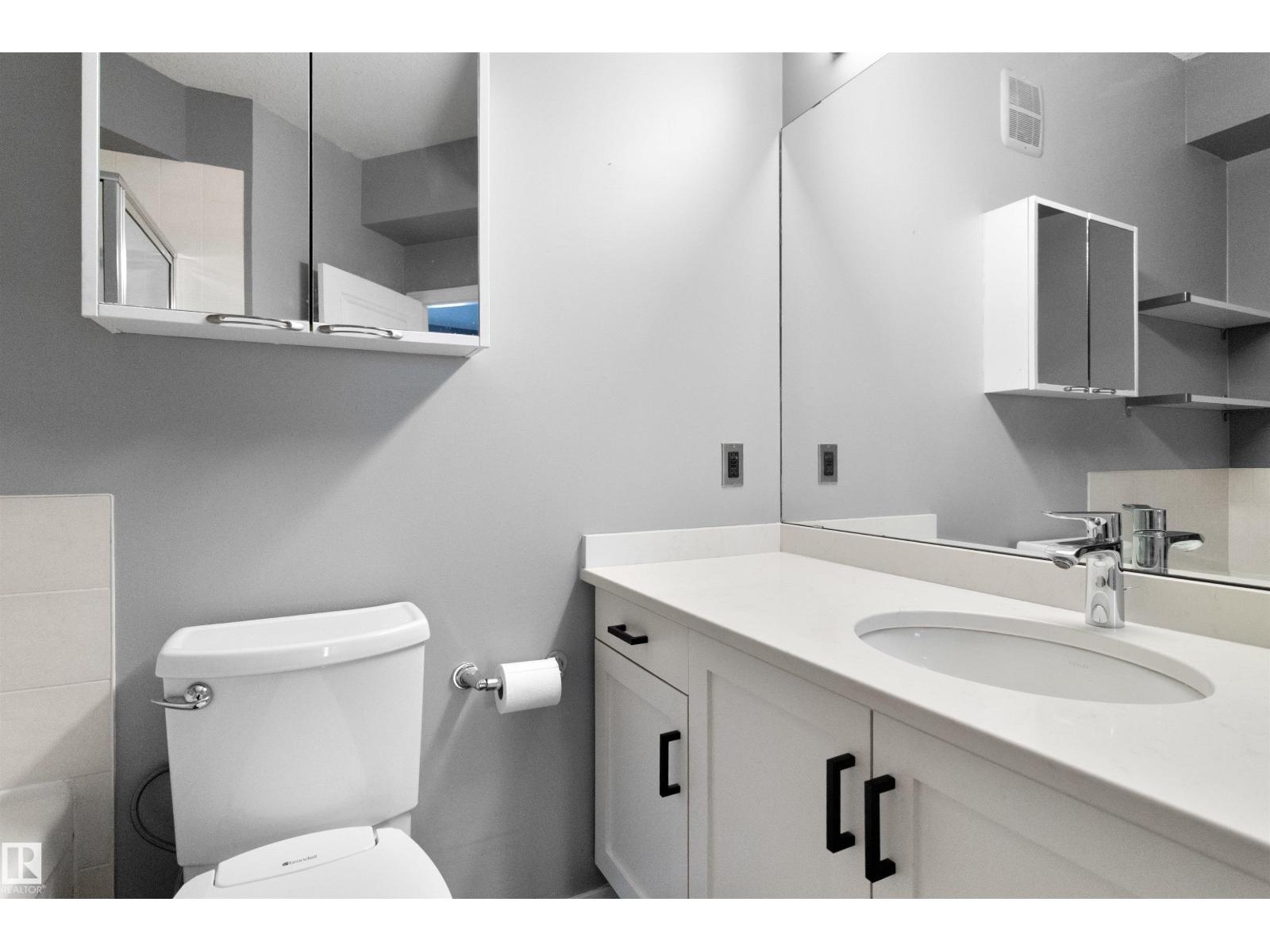 #110 9804 101 ST NW, Edmonton