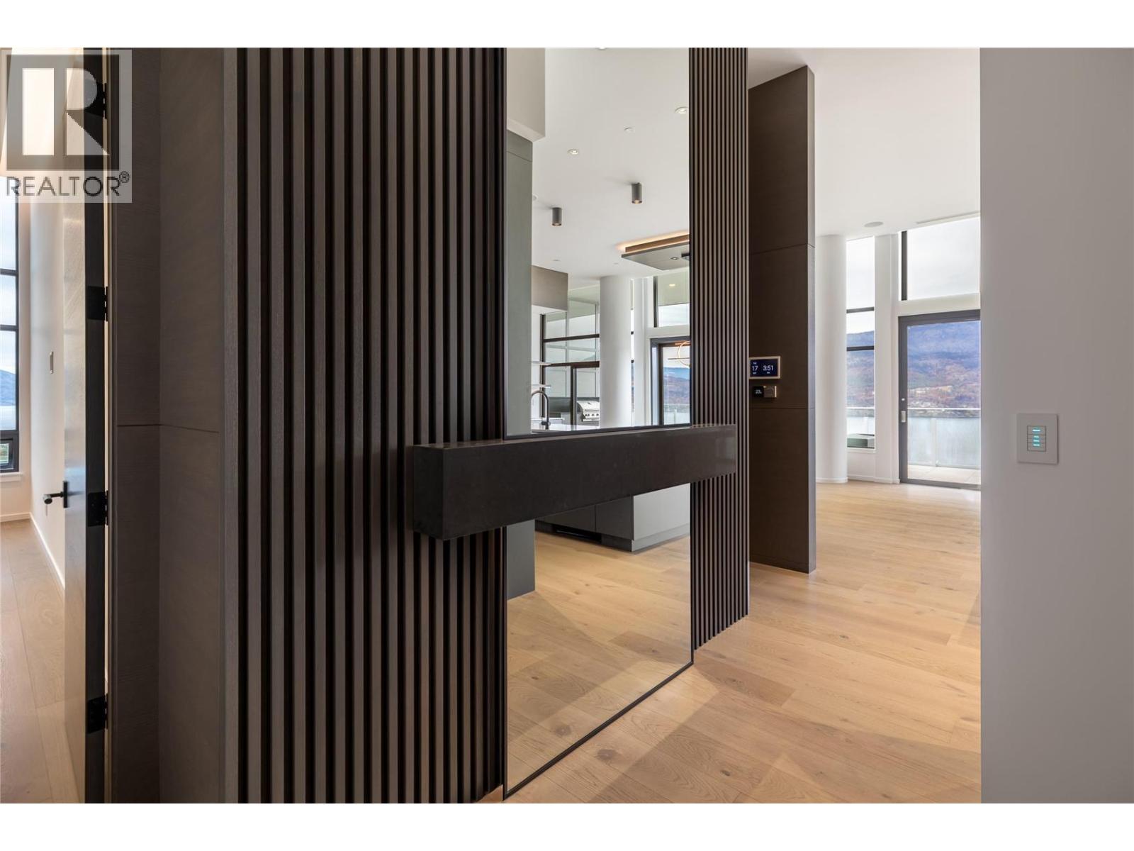 2902 1181 Sunset Drive, Kelowna