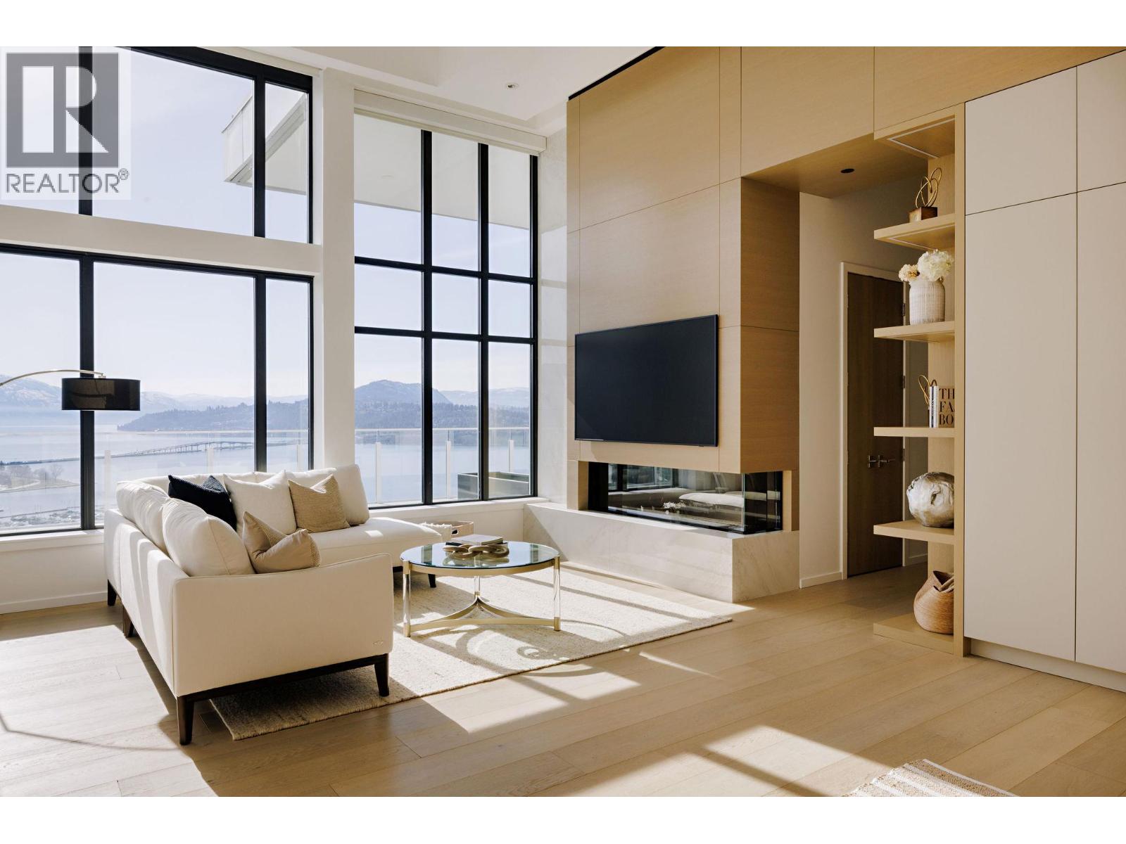 2901 1181 Sunset Drive, Kelowna