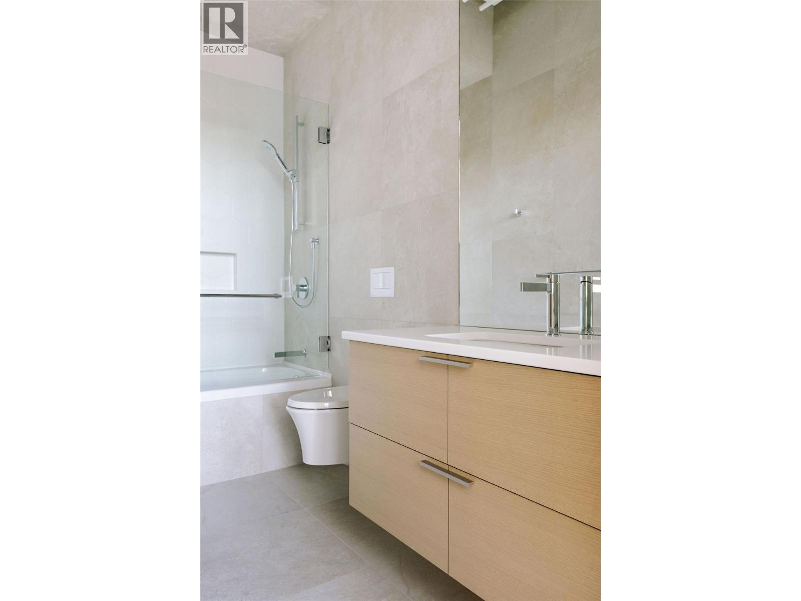 2901 1181 Sunset Drive, Kelowna