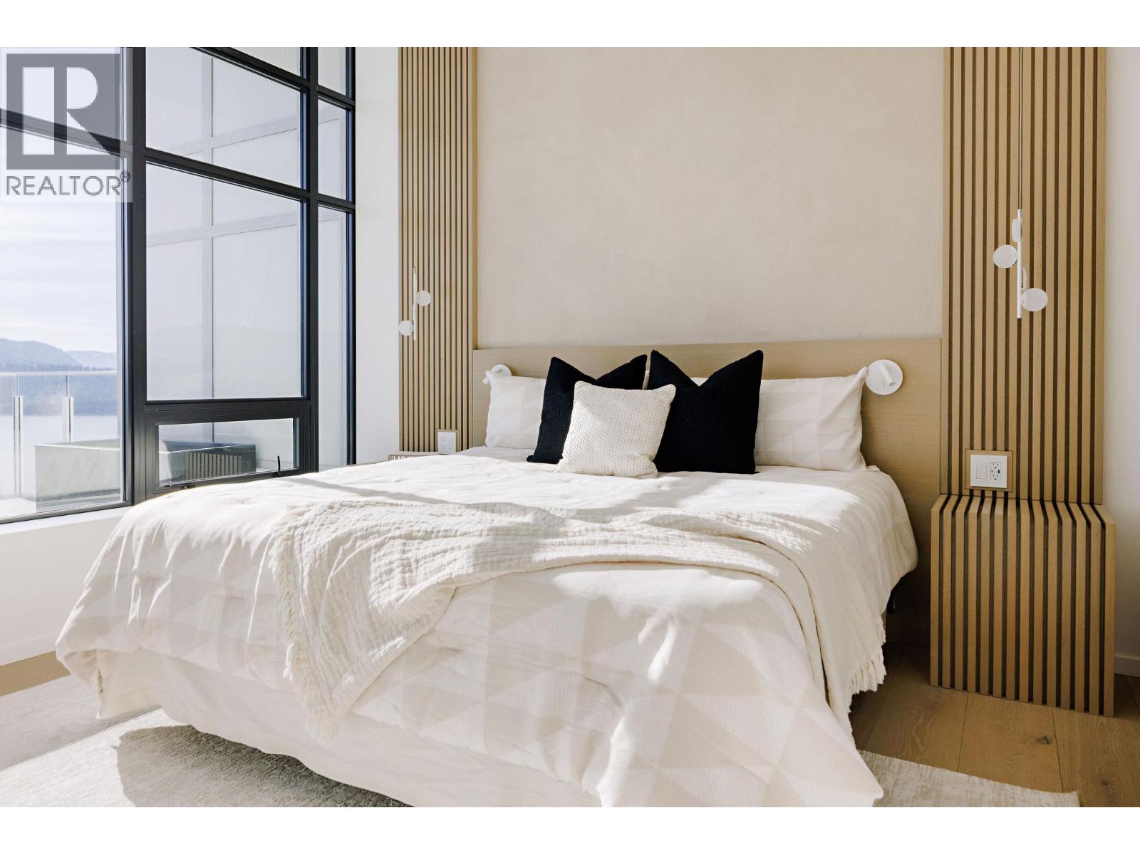 2901 1181 Sunset Drive, Kelowna