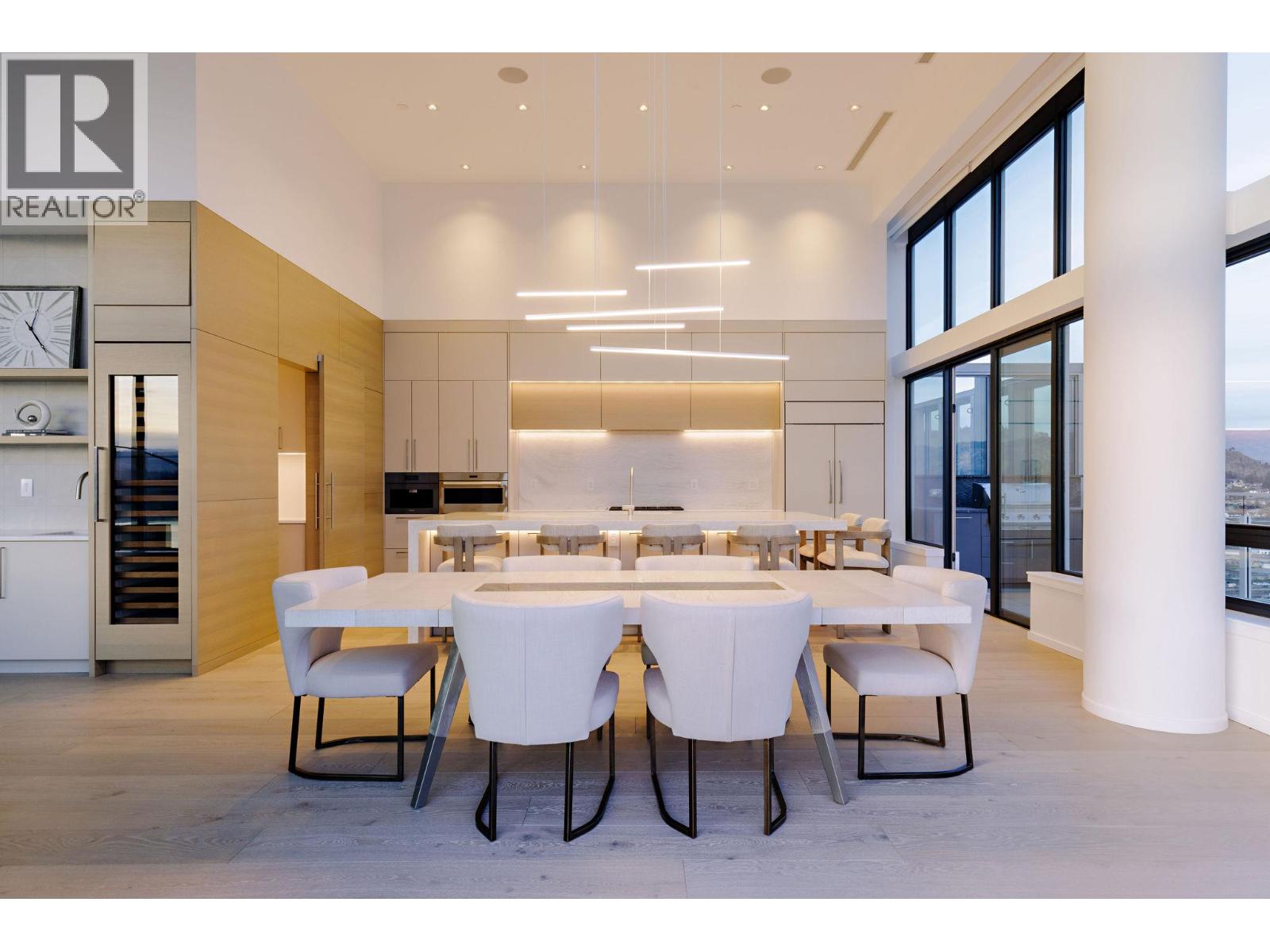 2901 1181 Sunset Drive, Kelowna