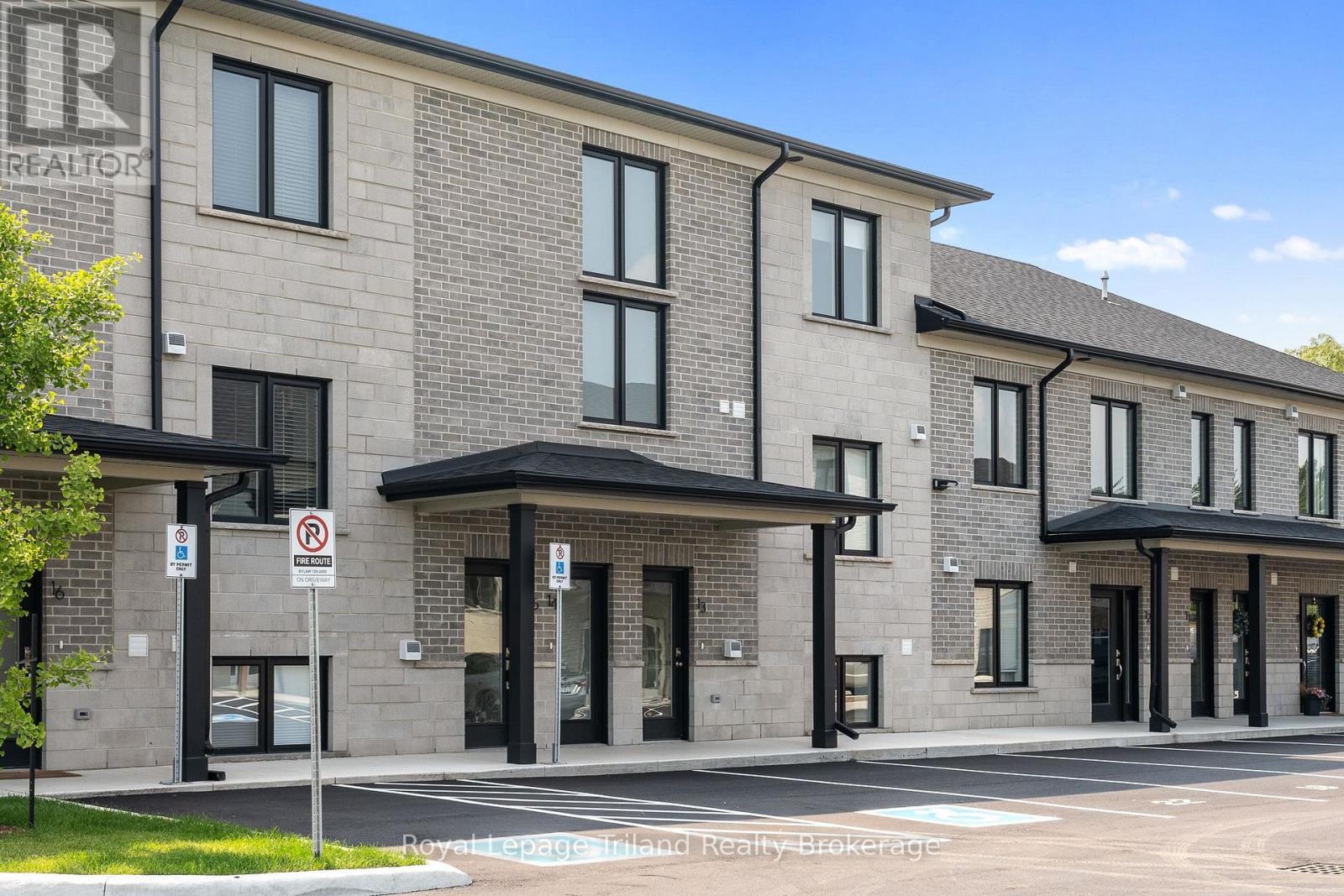 14 – 3202 VIVIAN LINE 37 LINE, Stratford, Ontario