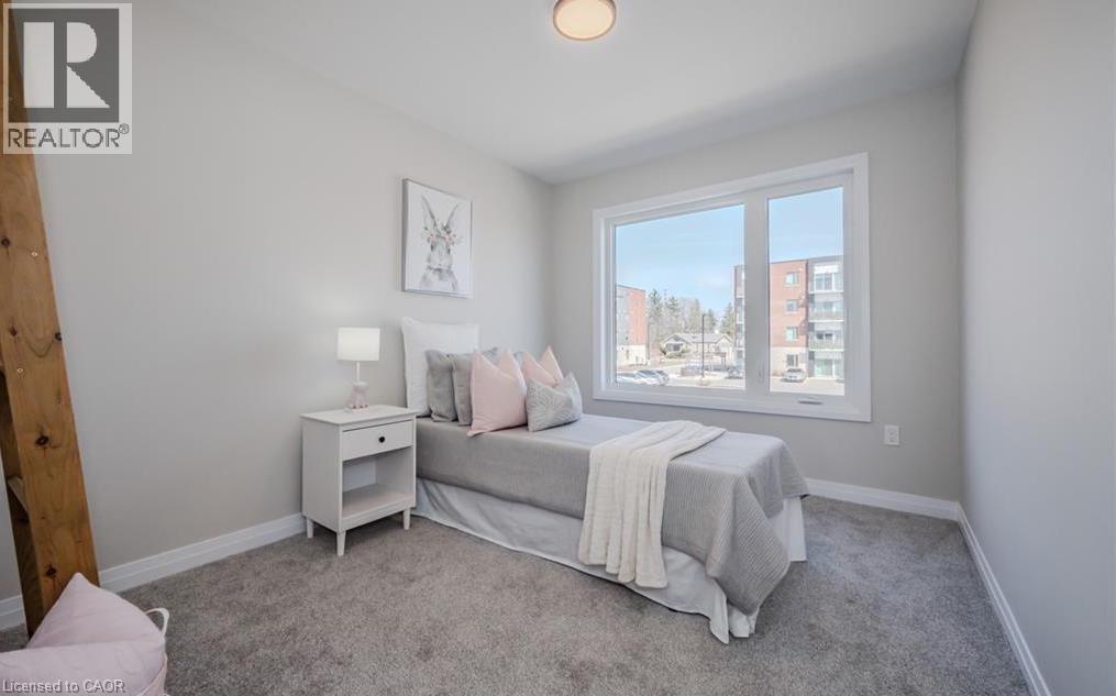 66 AYR MEADOWS Crescent - 22