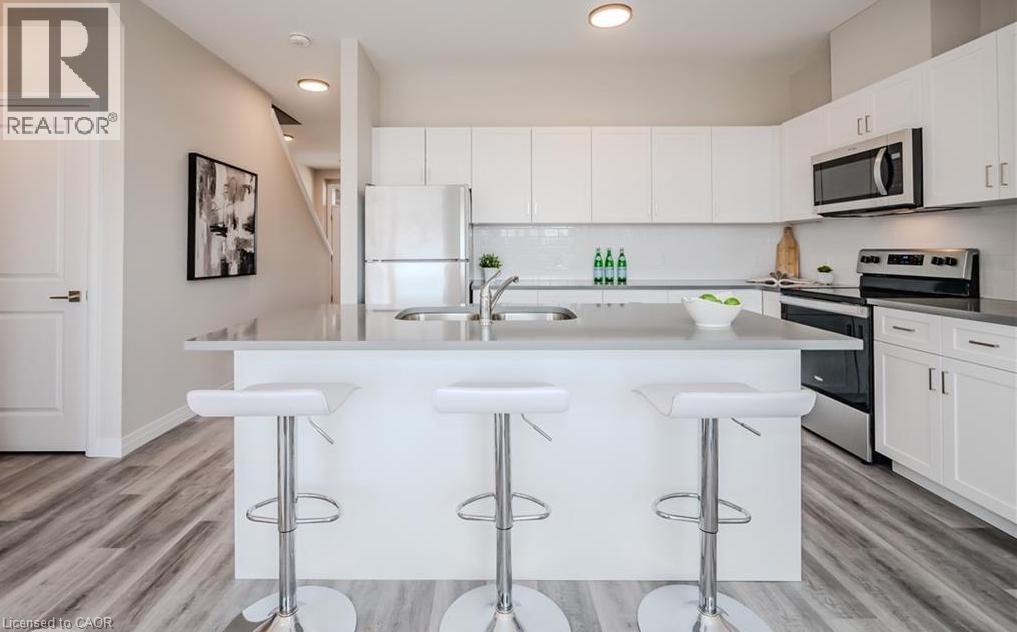 66 AYR MEADOWS Crescent - 6