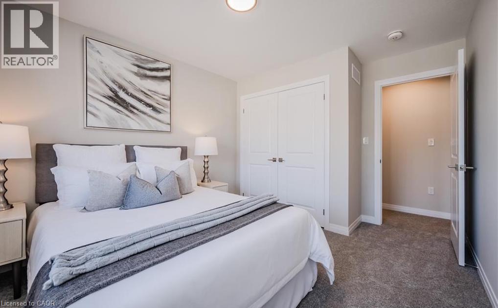 66 AYR MEADOWS Crescent - 25