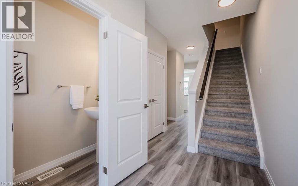 66 AYR MEADOWS Crescent - 2