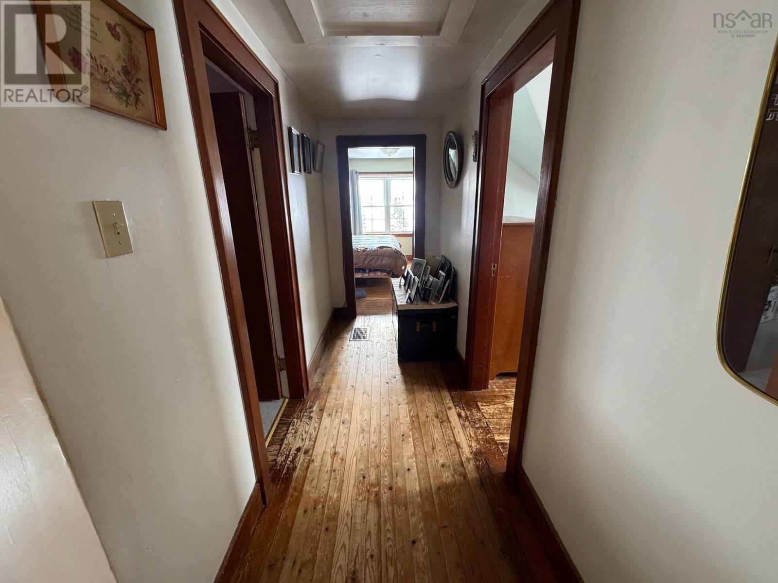 Property 15 of 20 of 9596 105 Highway