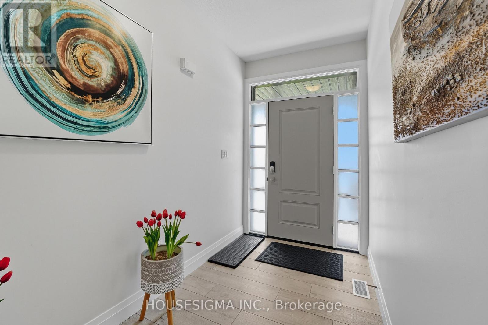 106 CUTTING DRIVE - Photo 5 of 43, Centre Wellington (Elora/Salem), Ontario