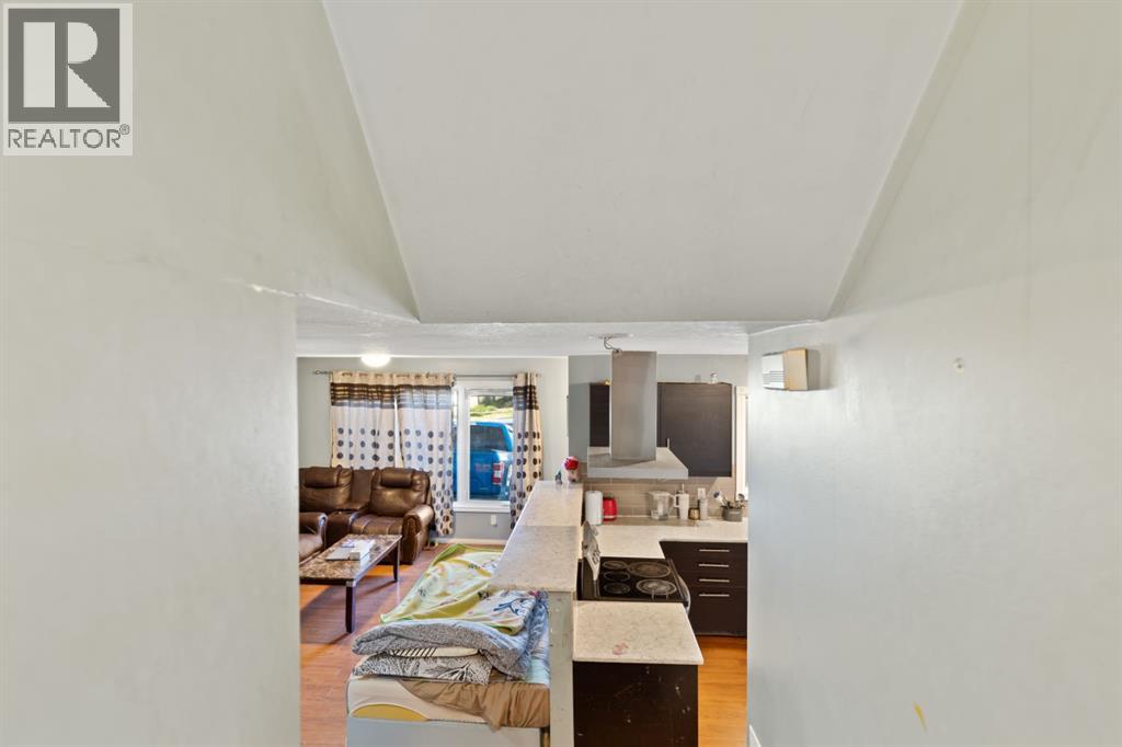 Single Family House 3 Level for Sale in  Castlegrove Way NE Castleridge Calgary 