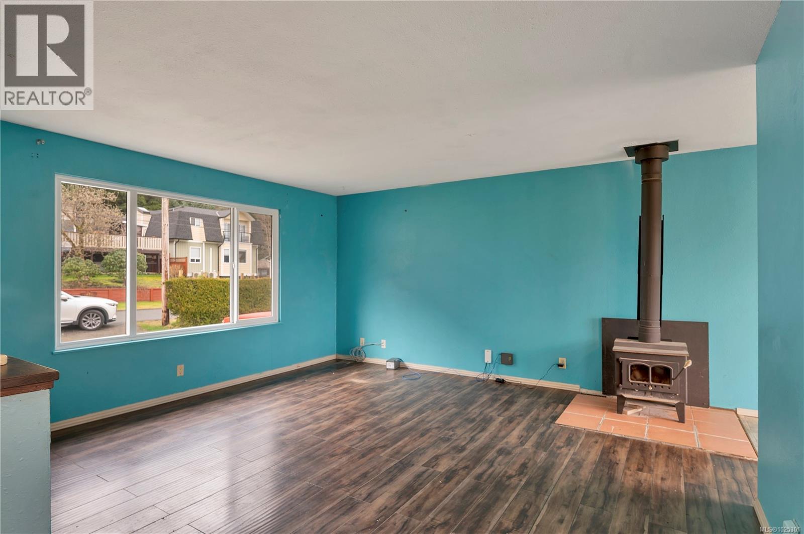 431 Macmillan Dr - 12