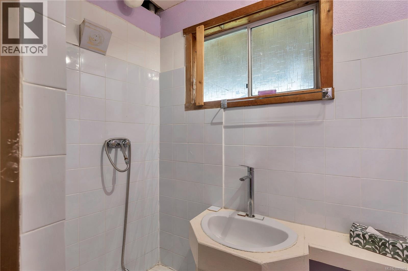 431 Macmillan Dr - 28