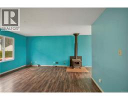 431 Macmillan Dr, Sayward, BC V0P1R0 Photo 11