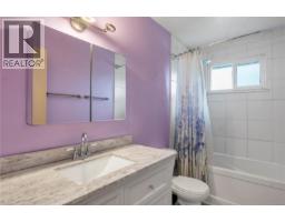 431 Macmillan Dr, Sayward, BC V0P1R0 Photo 20