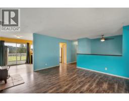 431 Macmillan Dr, Sayward, BC V0P1R0 Photo 9
