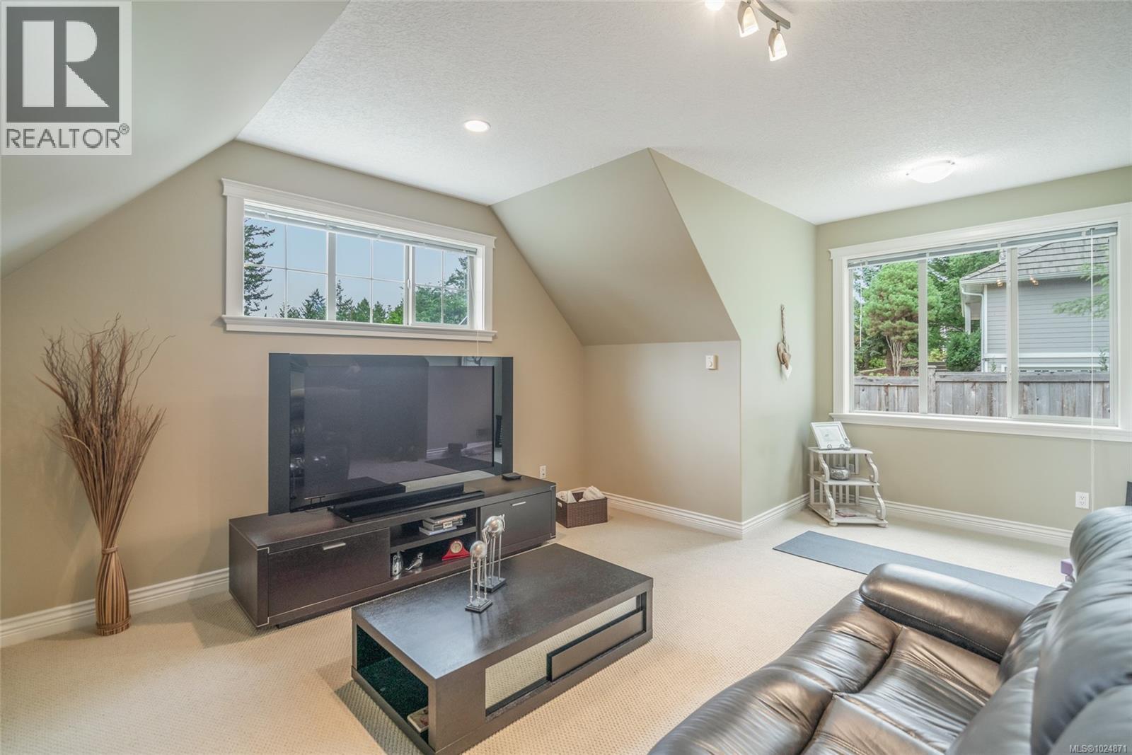 3284 Renwick Pl, Nanoose Bay