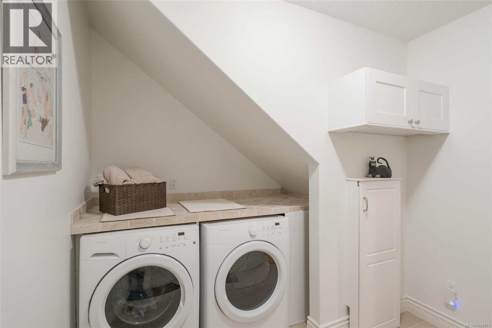 3284 Renwick Pl, Nanoose Bay