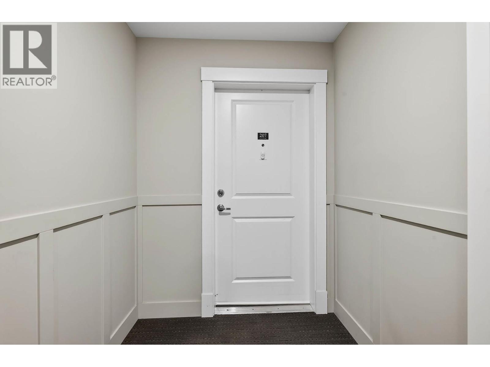 #207 777 BATTLE STREET - 16