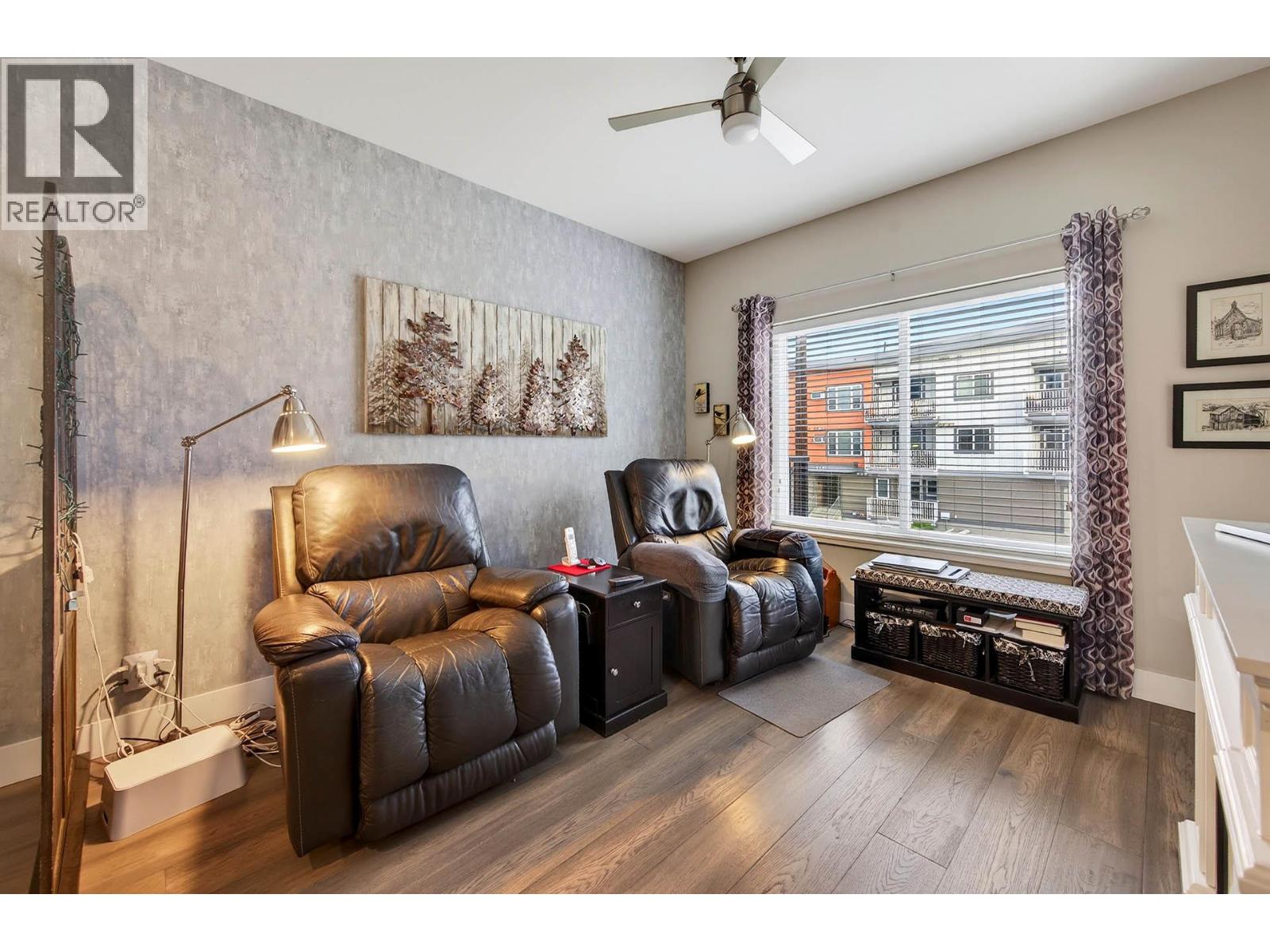 #207 777 BATTLE STREET - 22