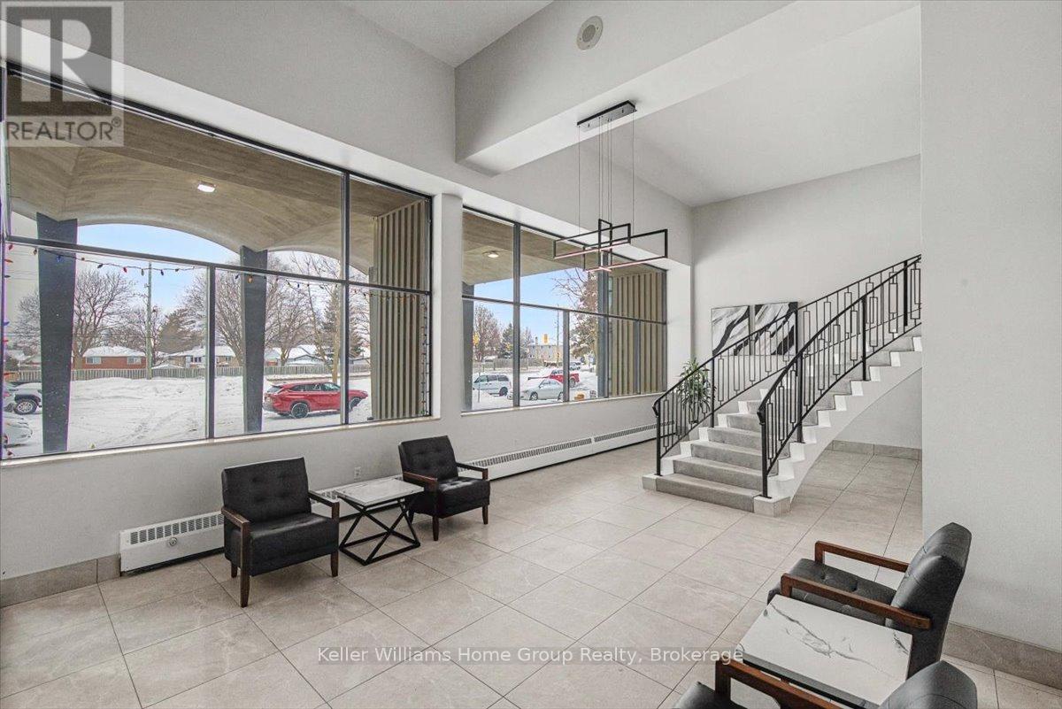 #509 24 MIDLAND DRIVE - 20