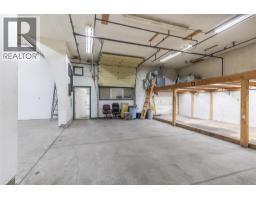 6248 Pleasant Valley Road, Vernon, BC V1B3R3 Photo 7