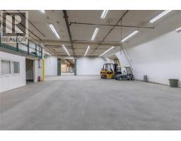 6248 Pleasant Valley Road, Vernon, BC V1B3R3 Photo 19