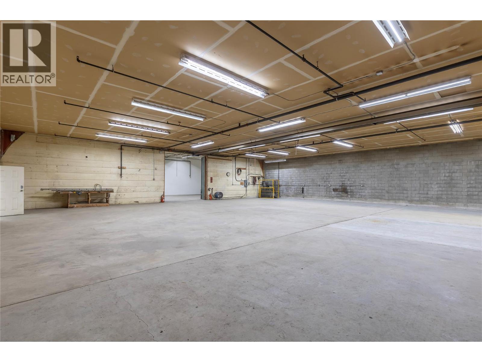  6248 Pleasant Valley Road, Vernon