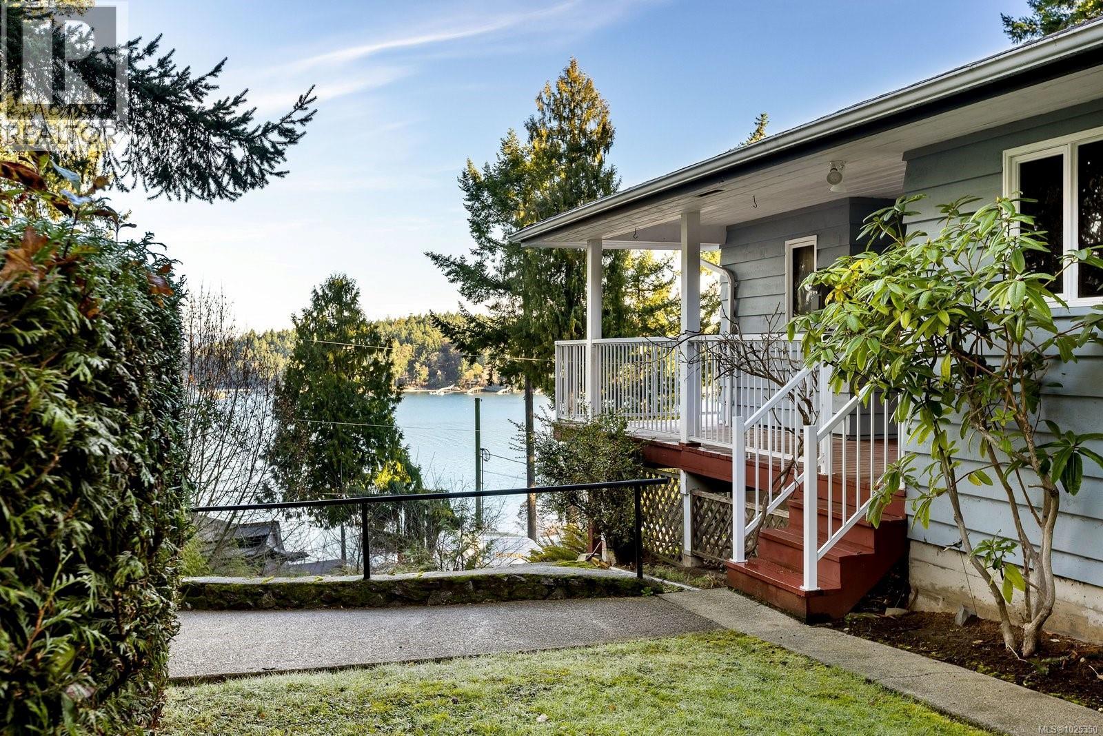 1678 LANDS END RD - 25