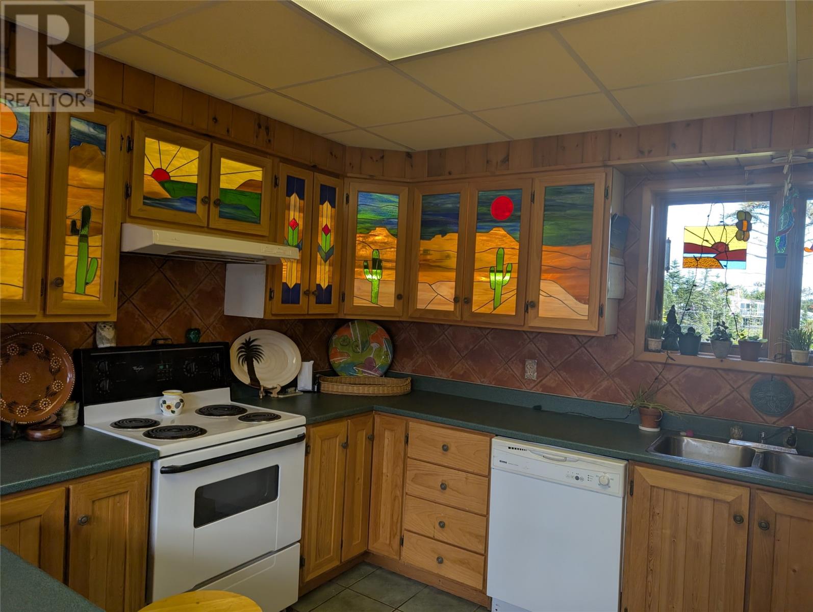 1 Vineland Road - 8