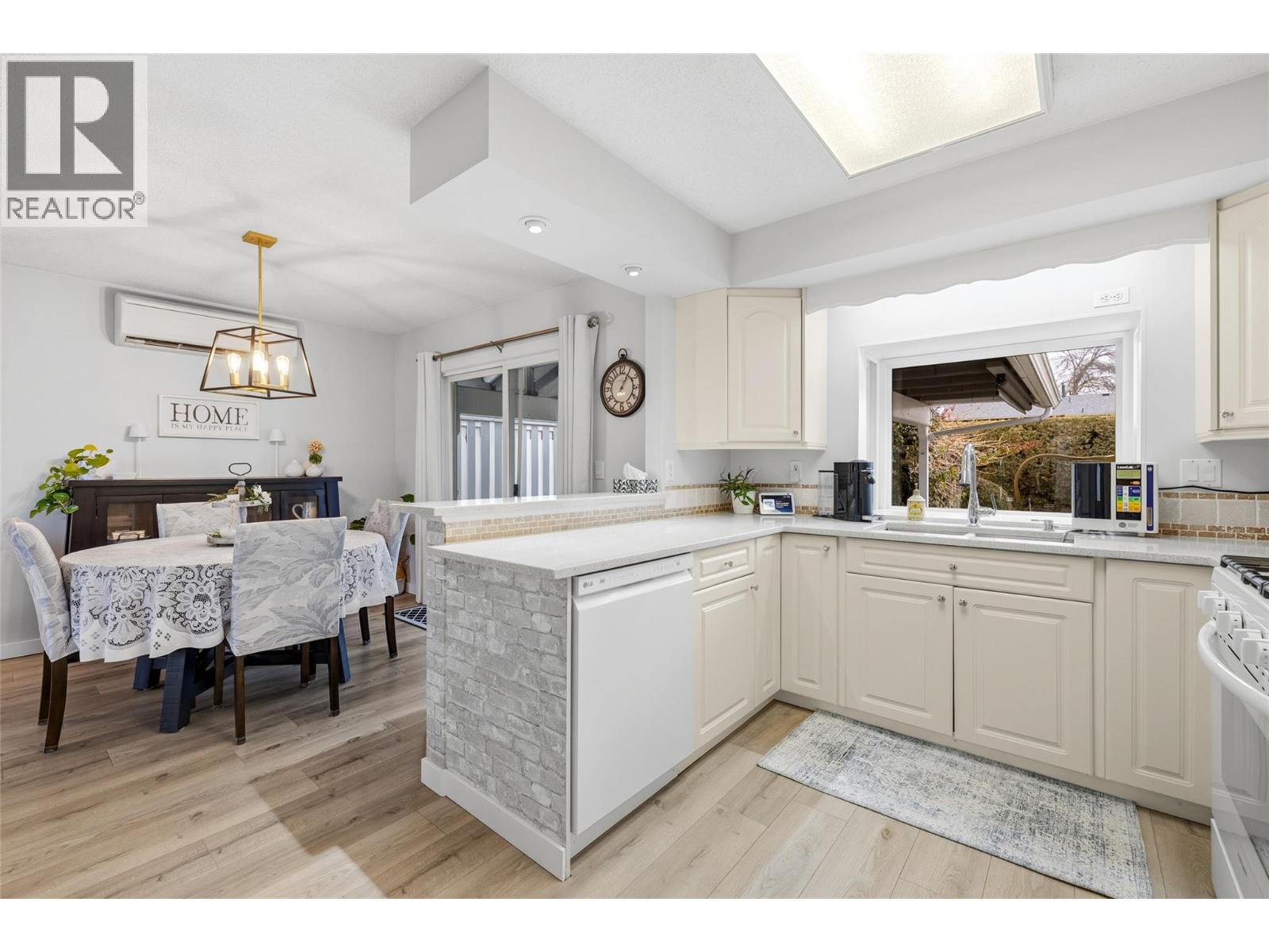  695 Moraine Court, Kelowna