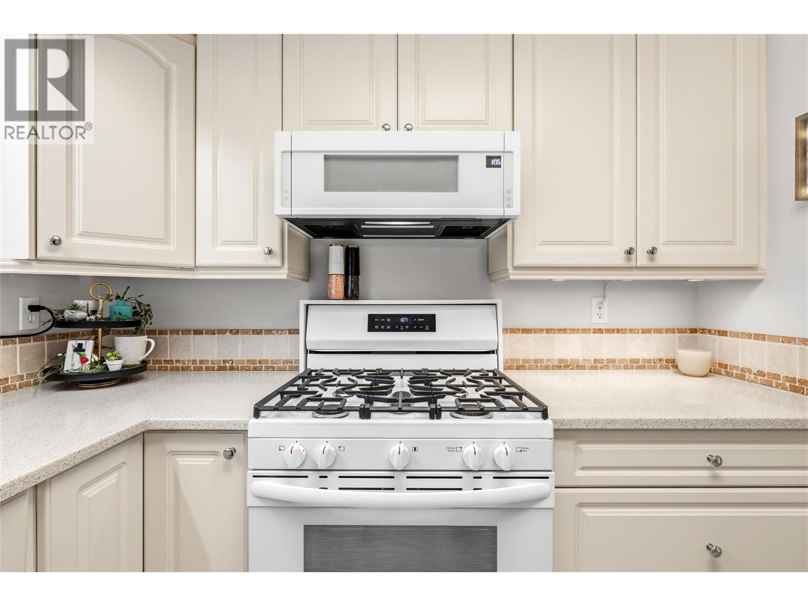  695 Moraine Court, Kelowna