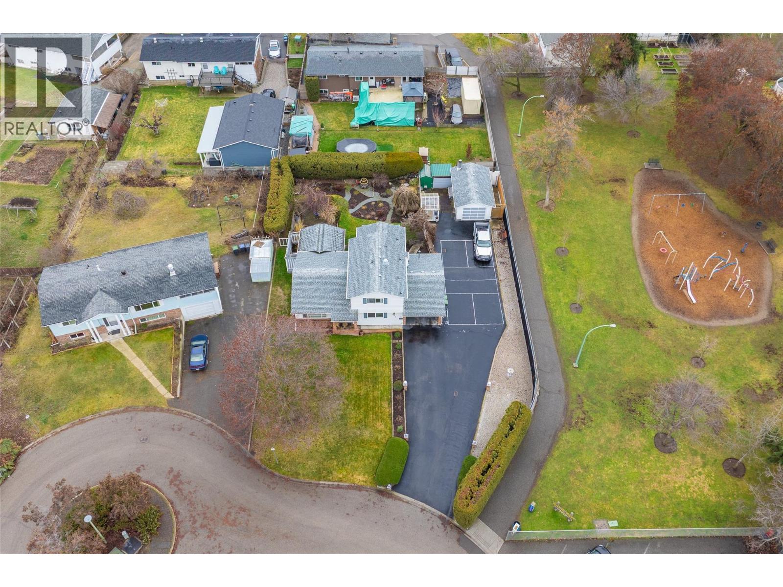  695 Moraine Court, Kelowna