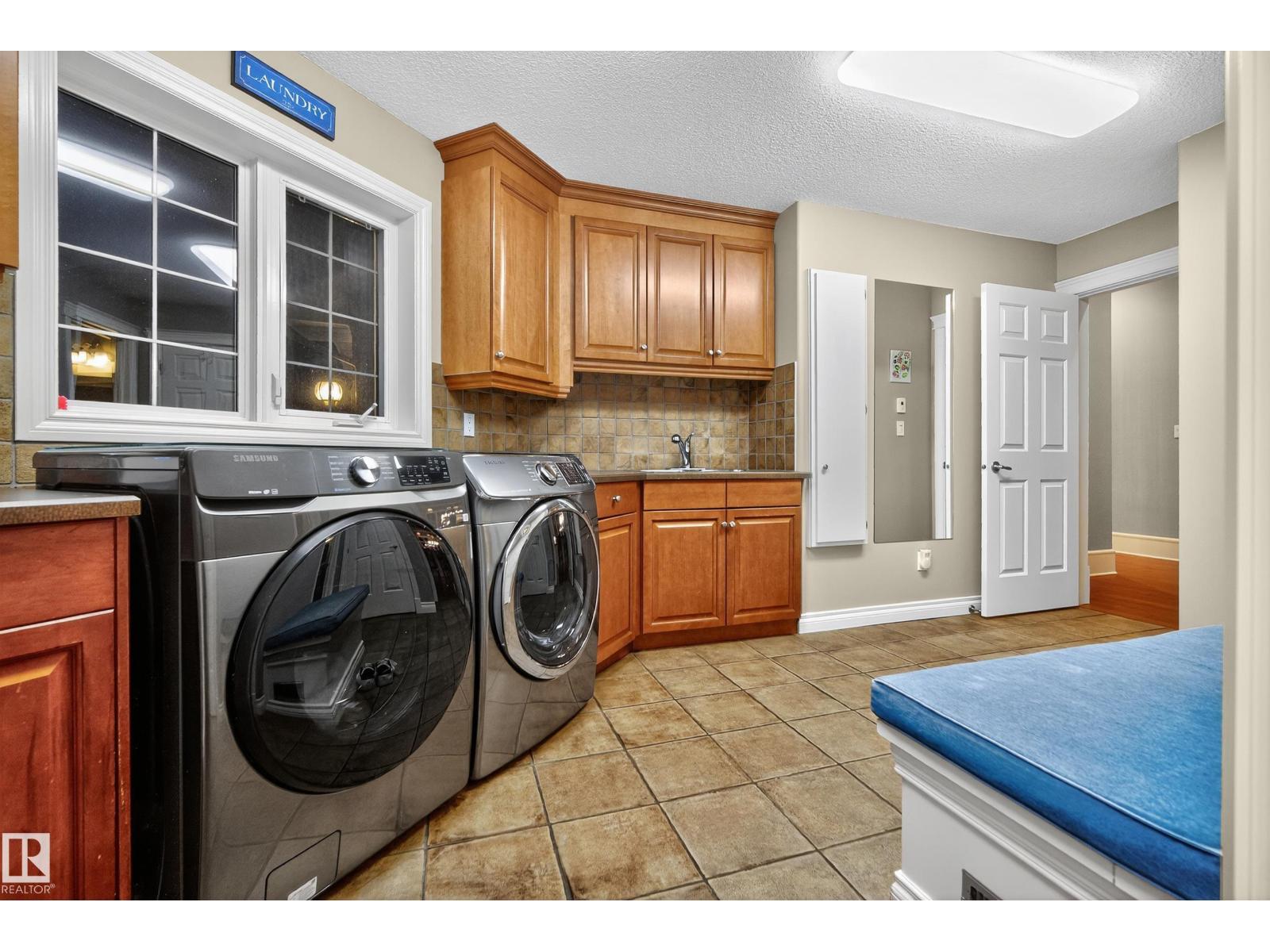 #120 52147 RGE ROAD 231, Rural Strathcona County